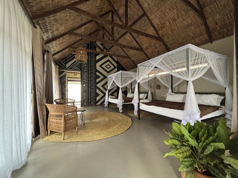 gerenoveerde slaapkamer honey badger lodge